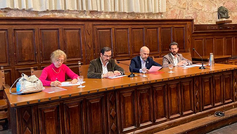 Jorge Volpi Escalante y María Victoria Mateos Manteca, nuevos socios de honor de Alumni-USAL 2023