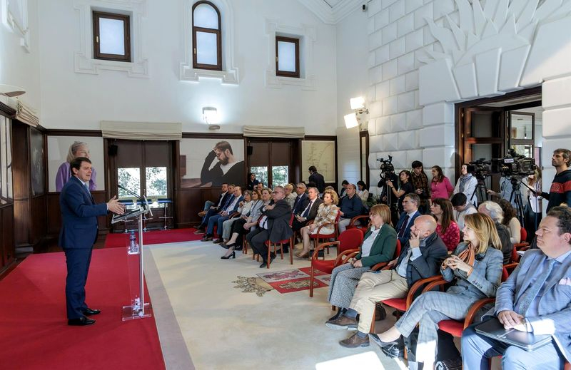 CyL apuesta por la detección precoz problemas de salud mental con más orientadores en colegios
