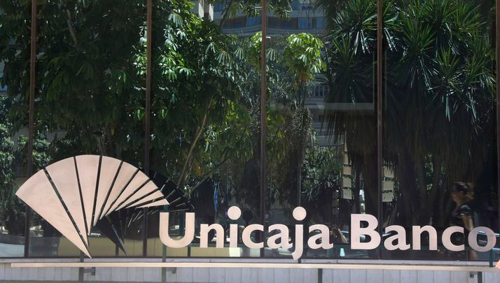 Unicaja Banco impulsa la inclusión laboral de mujeres en riesgo de exclusión social