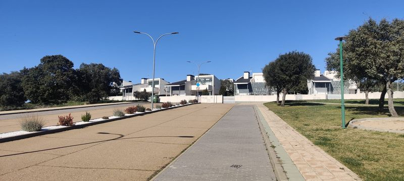 La fibra óptica llega a Peñasolana y a las urbanizaciones Santa Bárbara y Oasis Golf