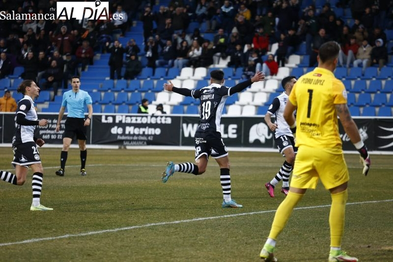 Unionistas hace las paces con el punto de penalti y Chapela da la primera victoria a Ponz contra el Sanse (1-0)