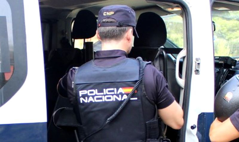 Pillado en una tienda de Salamanca cuando intentaba robar un móvil de 1.400 euros