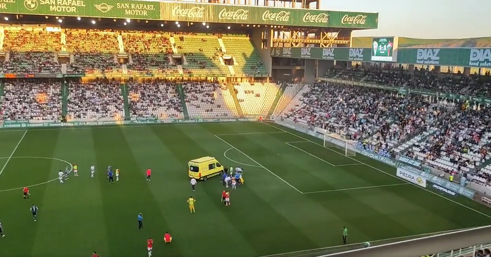 Drama en el Nuevo Arcángel: un jugador del Córdoba se desploma y se suspende el partido