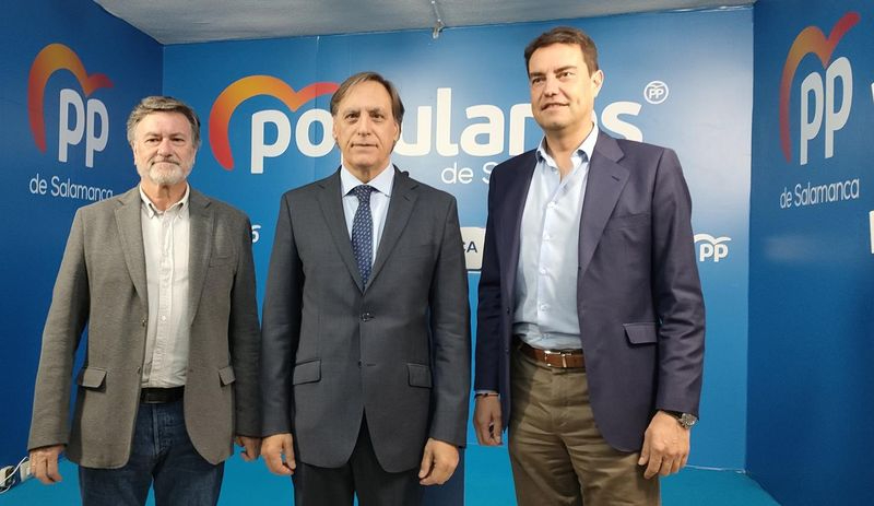 La Ruta de la Plata y la Alta Velocidad con Portugal son vitales para el futuro de Salamanca, según Carbayo