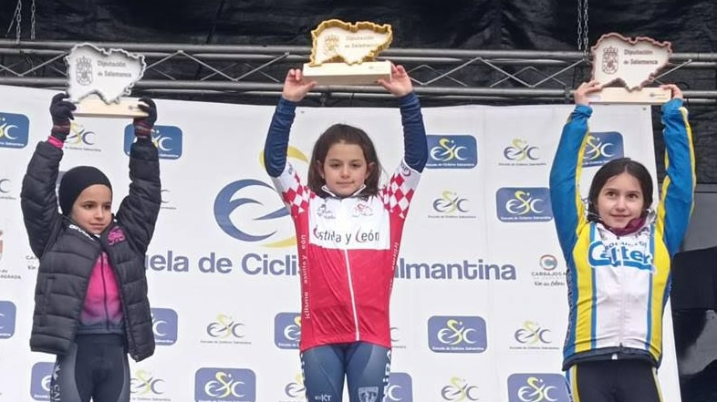 El inmejorable debut de la nueva Escuela Mirat – Salamanca es Ciclismo