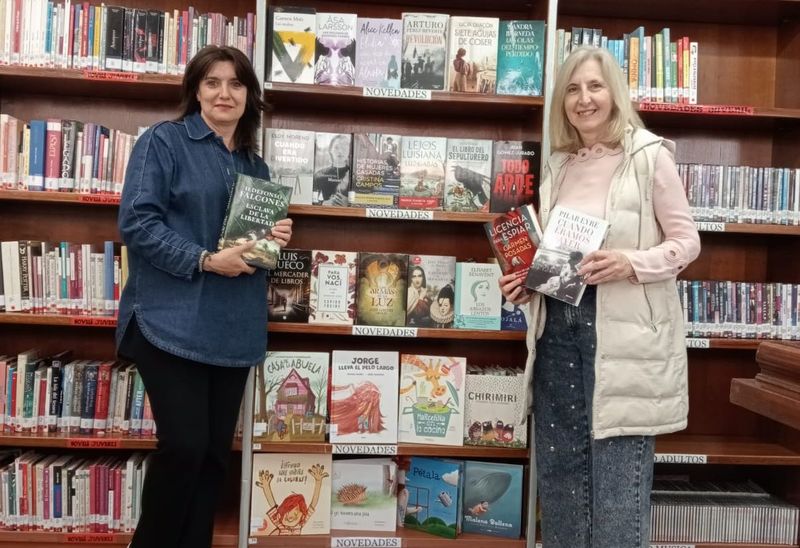 El Ayuntamiento presenta la programación de la Feria del libro de Alba de Tormes