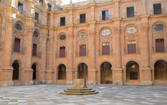 La Cátedra Rielo de la Universidad Pontificia promueve una educación basada en el aprendizaje y el entendimiento