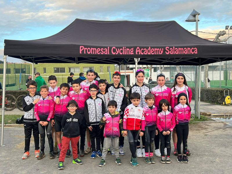 Elena Rosquete y Diego Marcos siguen primeros en la Copa de BTT de Castilla y León