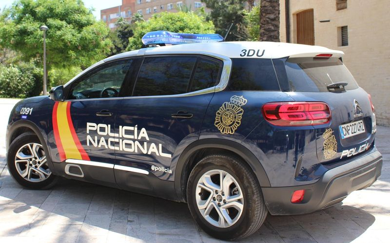 Detenida por mostrar un arma de fuego en un partido de fútbol de prebenjamines
