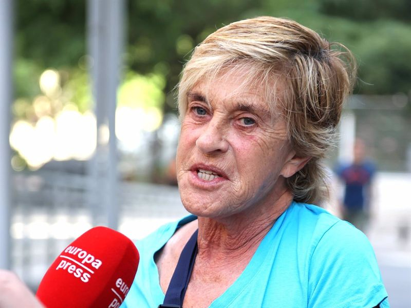 Chelo García Cortes, operada de la cadera tras su fatal caída en Sálvame