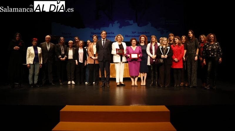 Salamanca reconoce a tres mujeres por su contribución a romper techos de cristal