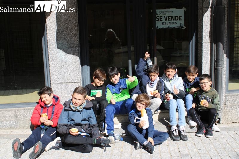 Alba de Tormes celebra con éxito 35 años de la ‘Operación Bocata’ 