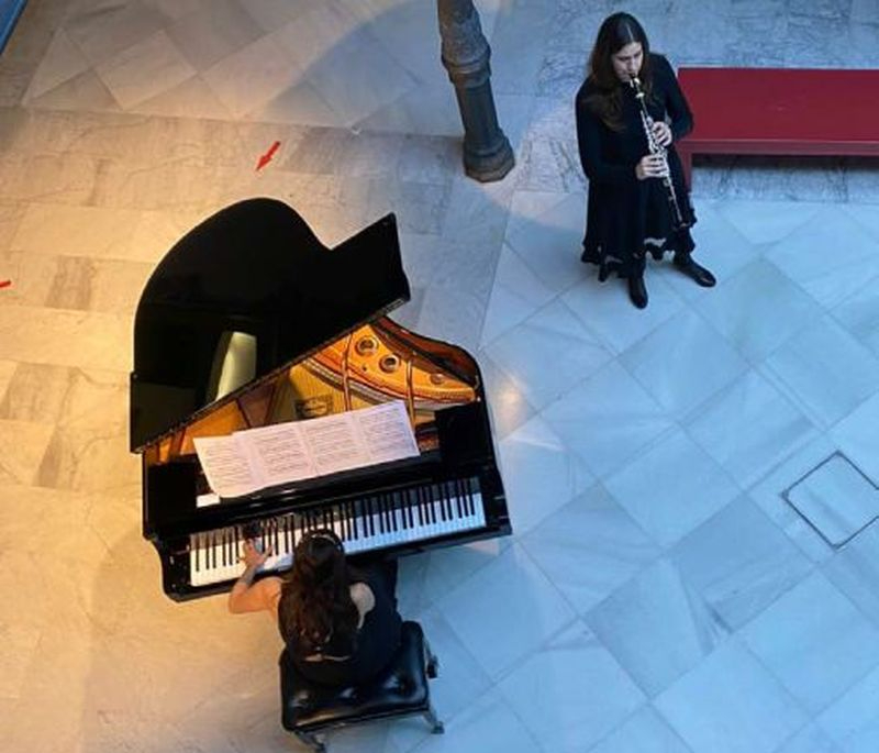 Varios conciertos, comida de Lunes de Aguas y conferencias, este mes de abril en el Casino