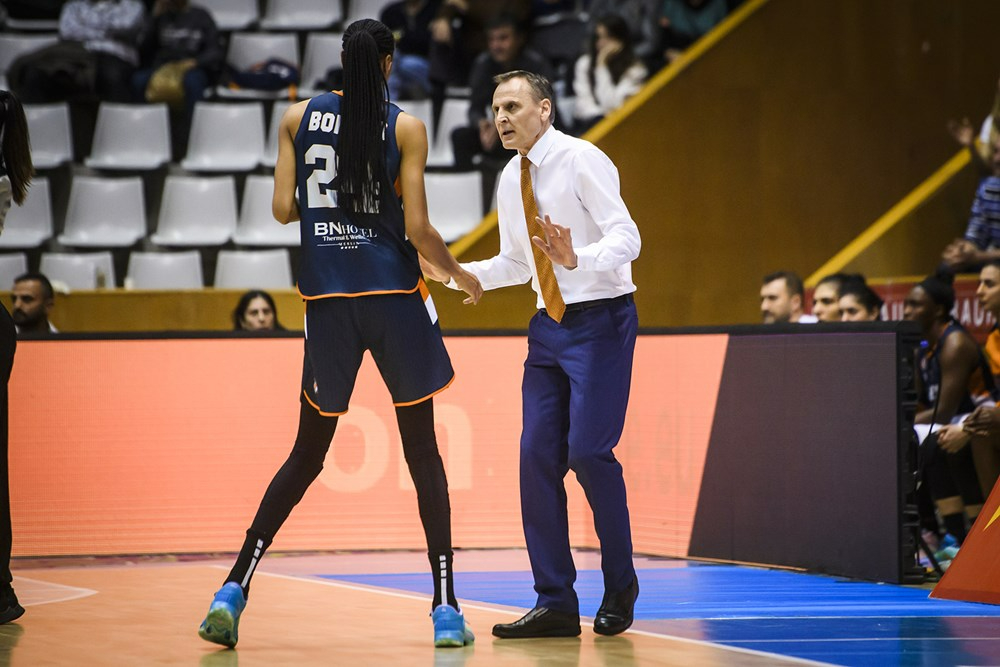 Roberto Íñiguez, ex del Perfumerías Avenida, acaba primero la fase de grupos de Euroliga con el Cukurova