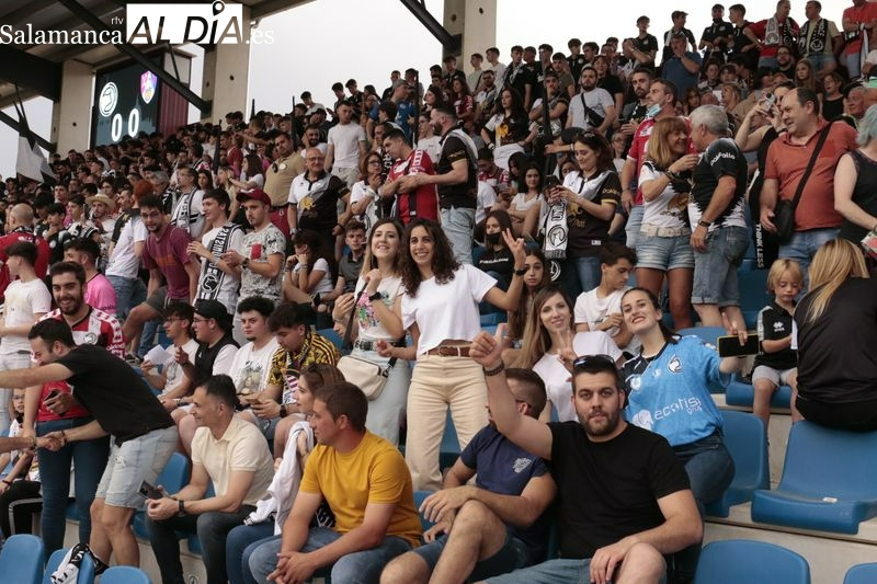 El lío para la afición de Unionistas con las entradas en Balaídos: larga espera para saber precio, poca información y muchas dudas