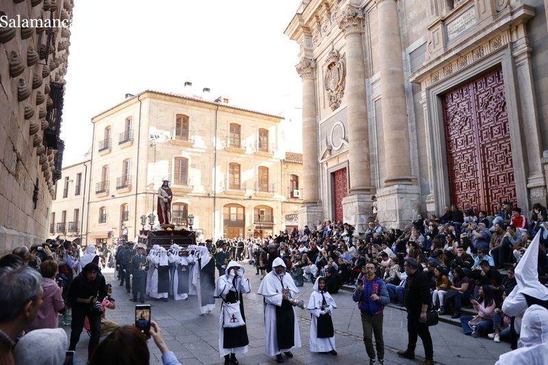 Jesús del Vía Crucis vuelve a emocionar en el Hospital