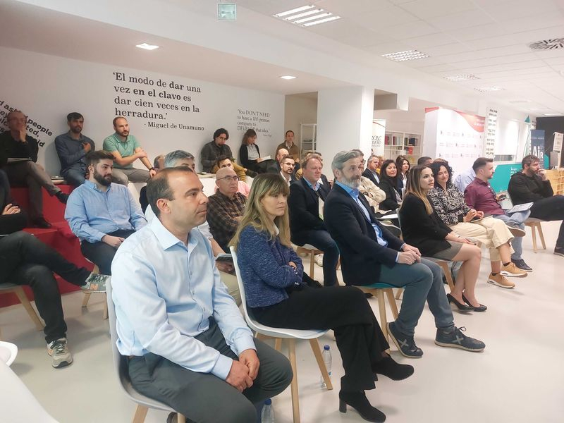 Grandes empresas tecnológicas se dan cita en Salamanca en un encuentro sobre inteligencia artificial
