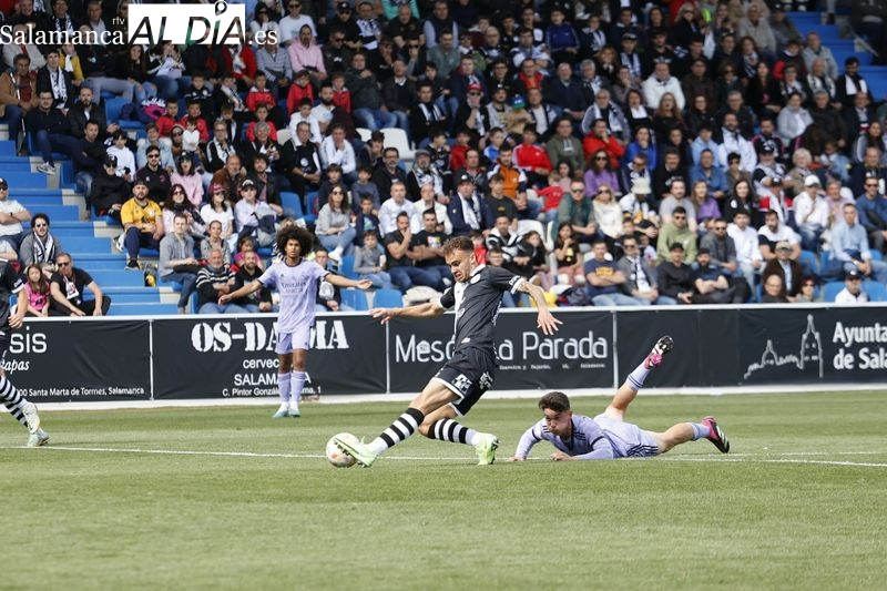 Unionistas maniató al Castilla de Raúl González