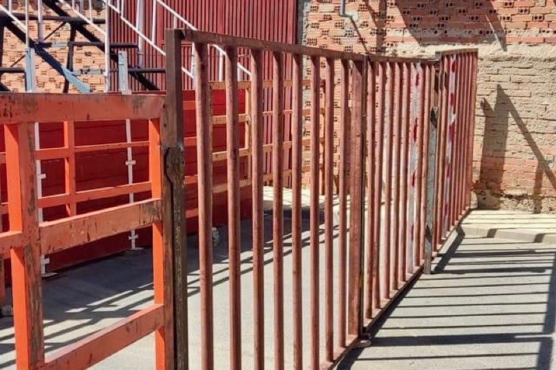 Instaladas las gradas y el vallado para el esperado Toro del Voto en Villoria