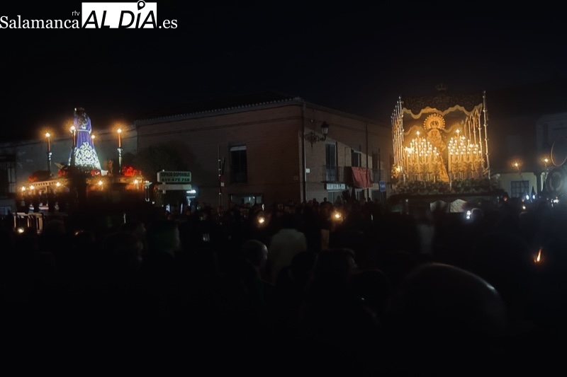 Peñaranda se echa a las calles para vivir la histórica Procesión del Encuentro
