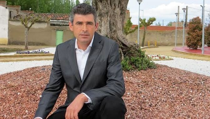 Julián Barrera no repetirá candidatura a la alcaldía de Villoria tras 12 años