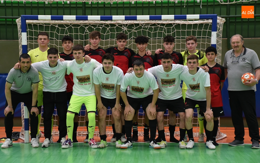 Se despide de la cantera del III Columnas la generación que campeonó en infantiles