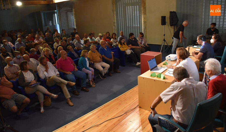 Los Regantes de la Margen Izquierda convocan una Junta General Extraordinaria para el día 30