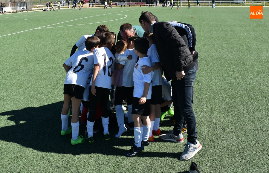 El Benjamín A del Ciudad Rodrigo adelanta su cita con la gloria debido al tropezón de Unionistas
