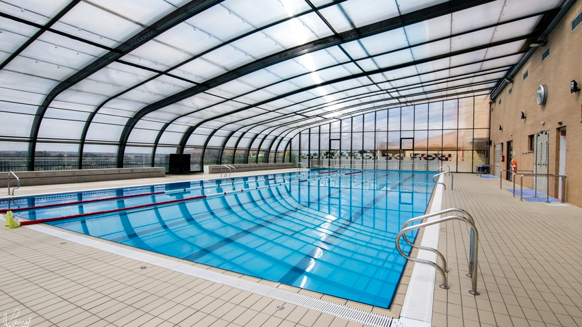 La piscina climatizada de Sardón de los Frailes modifica su horario en el puente del 1 de mayo