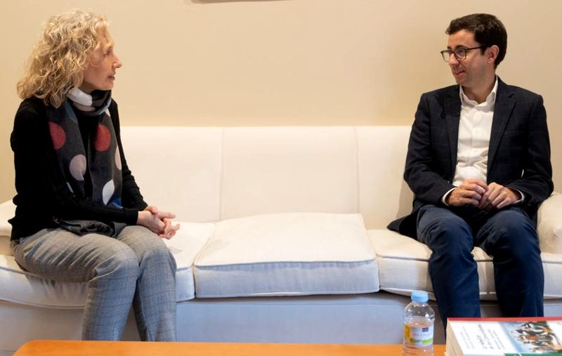 Mateos propone actos conjuntos en el Patio Barroco de la Pontificia