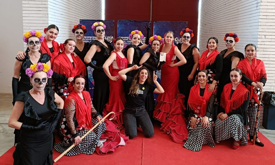 Bailadoras mirobrigenses toman parte en el Campeonato Nacional de Danzas de Talavera de la Reina