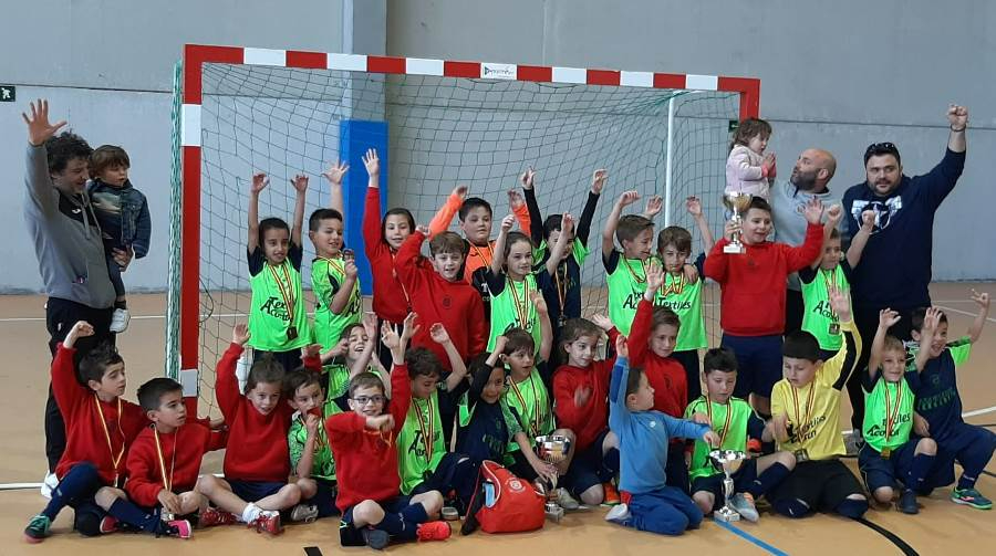 Los dos Prebenjamines del III Columnas ganan sus respectivas Copas