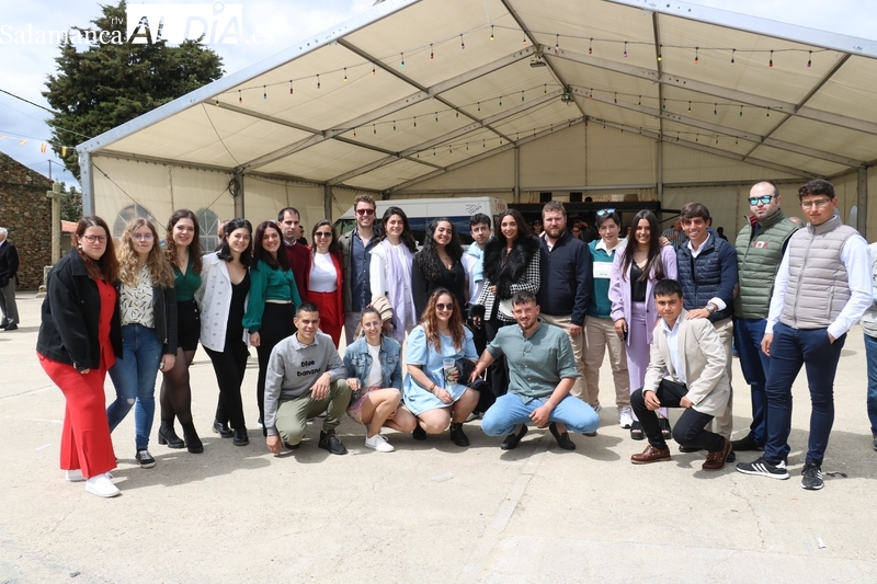 Olmedo de Camaces fusiona en el día de San Jorge actos religiosos y lúdicos 