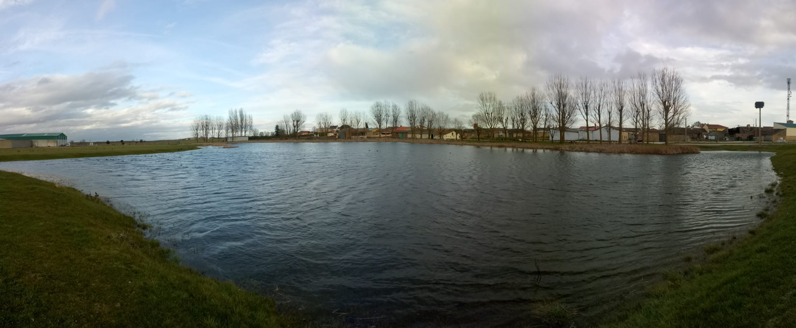 La laguna de Pedrosillo el Ralo: Un oasis en La Armuña