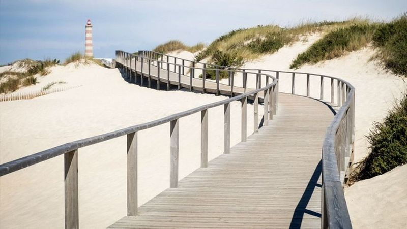 Prohibido transitar por la pasarela que une Barra y Costa Nova 