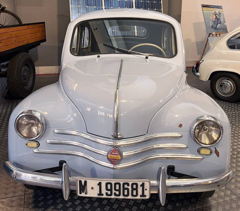 Uno de los primeros automóviles fabricados en CyL está en Salamanca