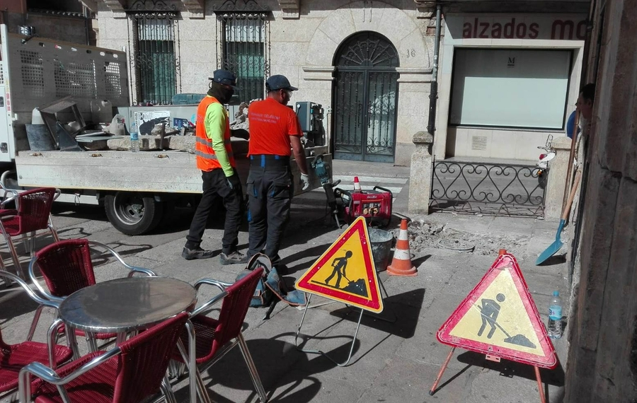 Retiradas 4 de las 5 cabinas telefónicas que quedaban en Ciudad Rodrigo