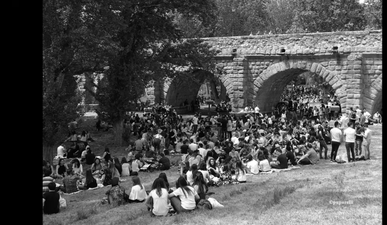 El nuevo vídeo de Gabriel Calvo que te transporta a los Lunes de Aguas de antaño