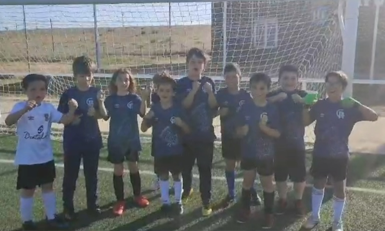 El Benjamín B del Ciudad Rodrigo lanza un vídeo del partido en el que se puede proclamar campeón