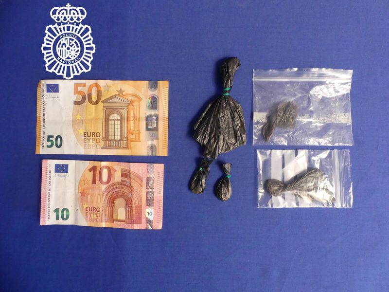 Detenido un varón de 36 años por traficar con drogas en la noche salmantina