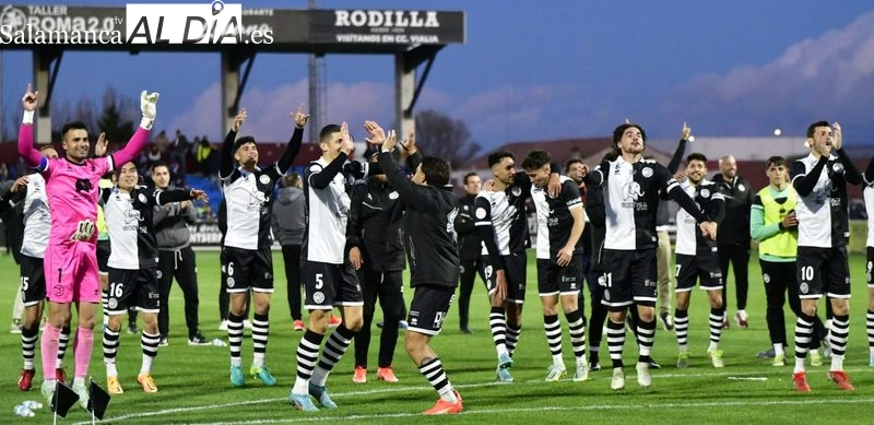 La ley del ex mata al Dépor en un abarrotado Reina Sofía y Unionistas se acerca a la salvación por fin (2-1)