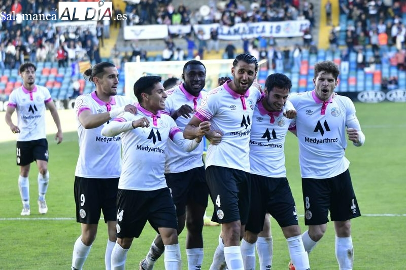 El Salamanca UDS no se sale del playoff y apunta al tercer lugar