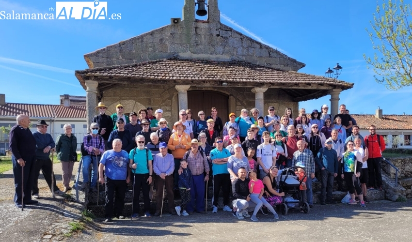 Bañobárez vive su primera marcha senderista