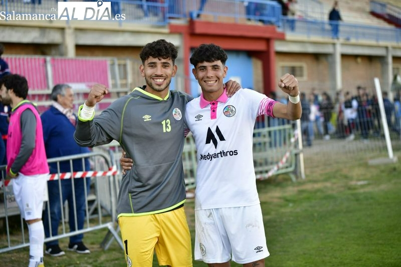 Mike y Félix, los hermanos Cordero que han cumplido juntos su sueño en el Salamanca UDS: Es mi ejemplo a seguir