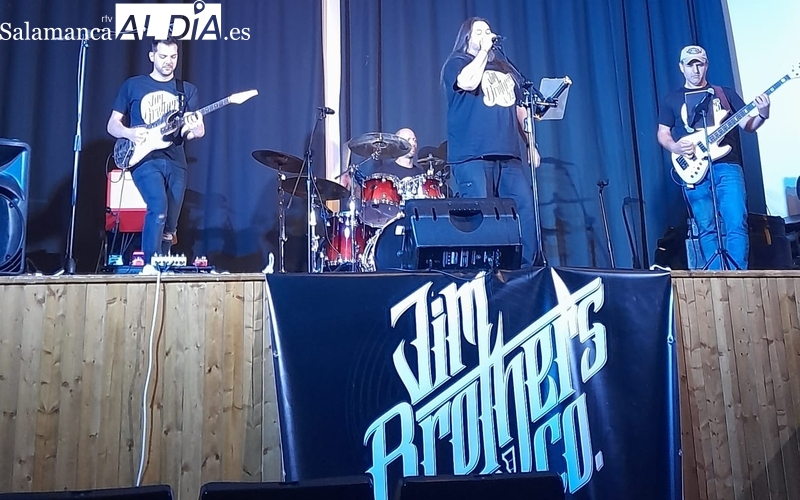 Gran concierto de rock de Jim Brothers en Lumbrales