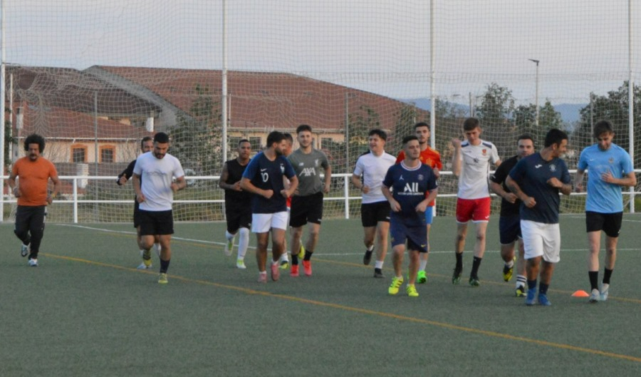 La UD Mirobrigense inicia su andadura sobre el césped