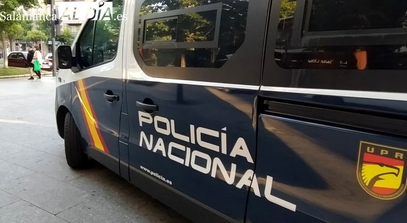 Revienta un escaparate de la avenida de Portugal y le atrapan en Gran Capitán