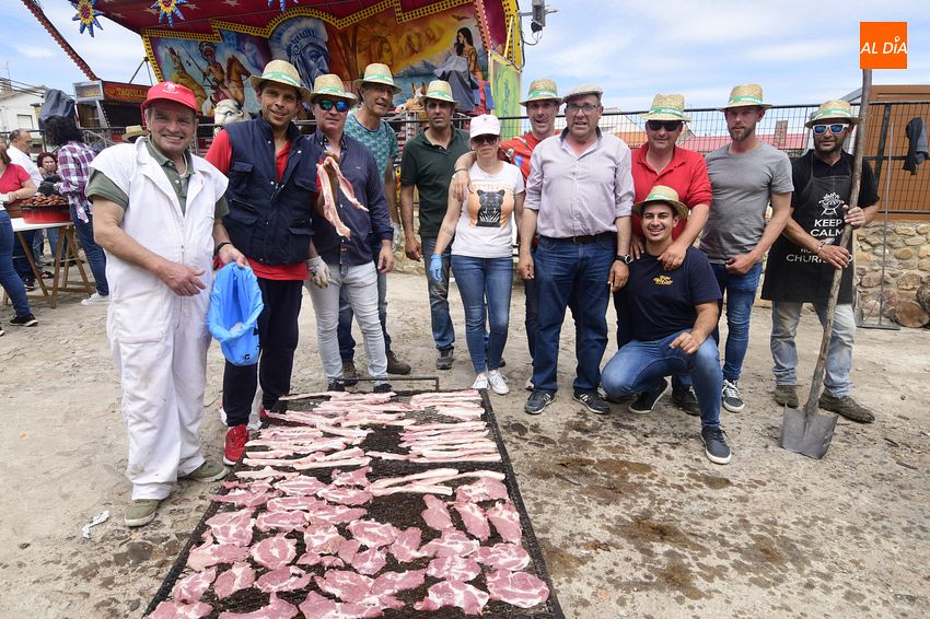 Gran comida de hermandad en Gallegos de Argañán para festejar sus fiestas patronales