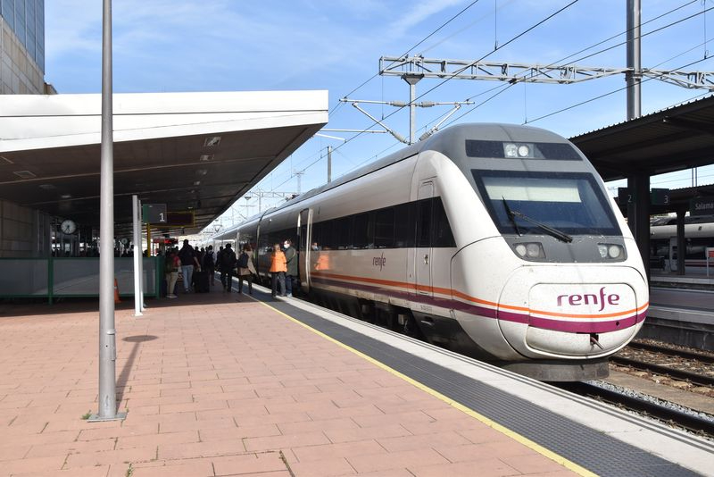 UPL vuelve a reclamar en el Senado que se reponga la cuarta frecuencia de Alvia entre Salamanca y Madrid