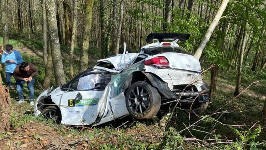 Dos pilotos mueren durante un rally celebrado en España